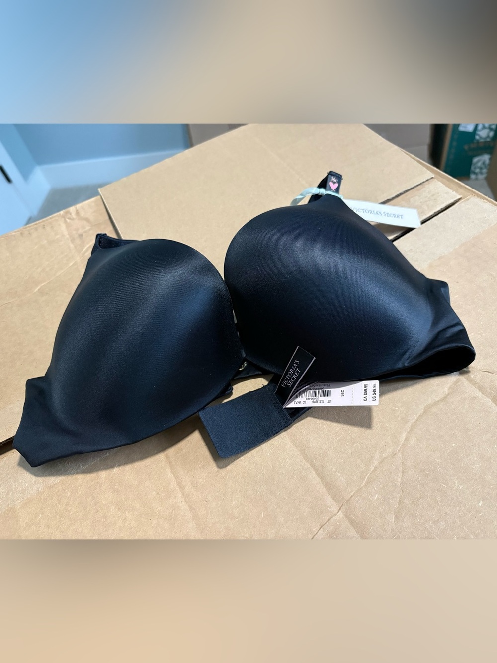 NWT Victoria's Secret Black Bra